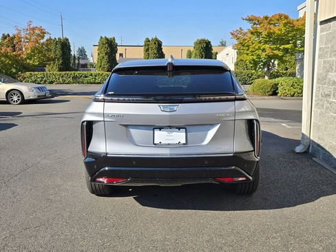 New 2026 Cadillac Lyriq Luxury image 5