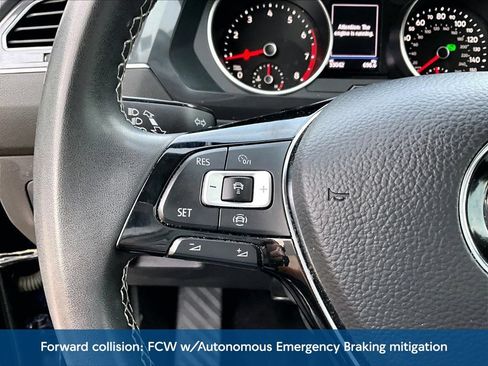 Used 2021 Volkswagen Tiguan SE AWD/4WD image 15