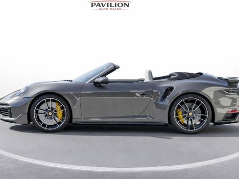 Used 2022 Porsche 911 Turbo S image 7