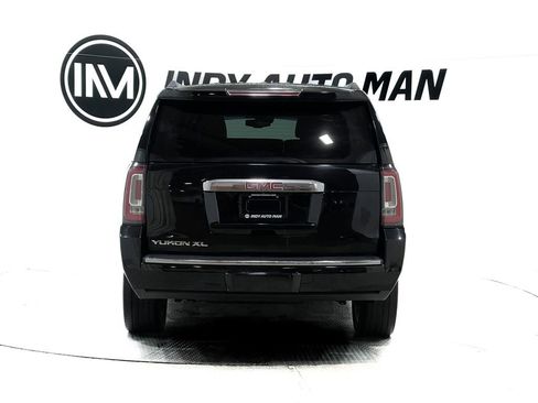 Used 2019 GMC Yukon XL Denali w/ Open Road Package image 5