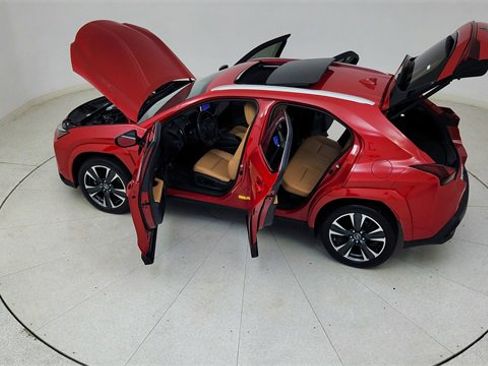 Used 2023 Lexus UX 250h FWD w/ Premium Package image 84