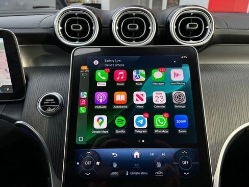 Used 2023 Mercedes-Benz GLC 300 4MATIC image 7