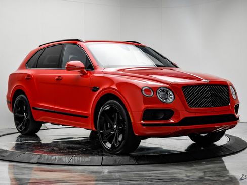 Used 2019 Bentley Bentayga image 19