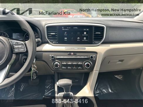 Used 2020 Kia Sportage LX AWD/4WD image 18