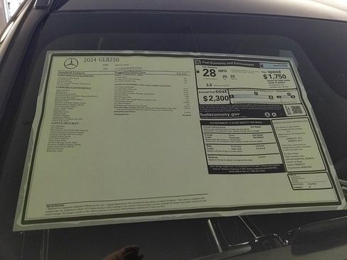 New 2024 Mercedes-Benz GLB 250 image 21