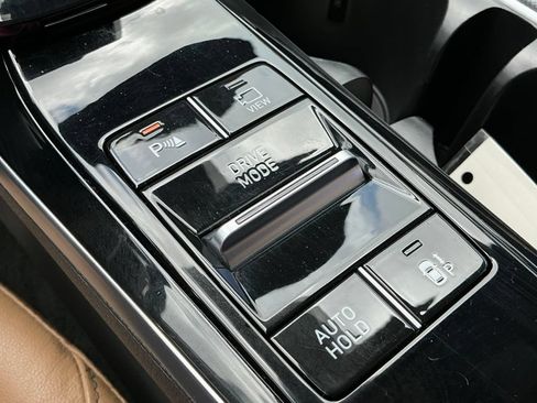 Used 2020 Hyundai Sonata Limited w/ Preferred Accessory Package FWD image 43
