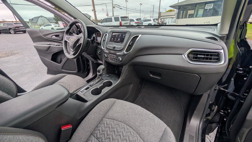 Used 2024 Chevrolet Equinox LT AWD/4WD image 21