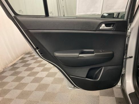 Used 2017 Kia Sportage LX AWD/4WD image 31