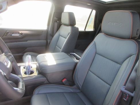 New 2026 GMC Yukon AT4 image 12