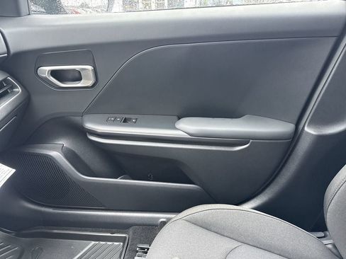 New 2026 Kia K4 FWD image 21