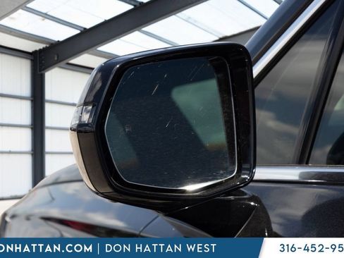 Used 2022 Cadillac XT6 Premium Luxury w/ Technology Package FWD image 27
