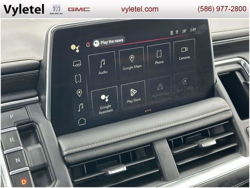 Used 2023 GMC Yukon XL AT4 image 29