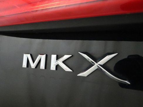 Used 2017 Lincoln MKX Reserve w/ Driver Assistance Package AWD/4WD image 23