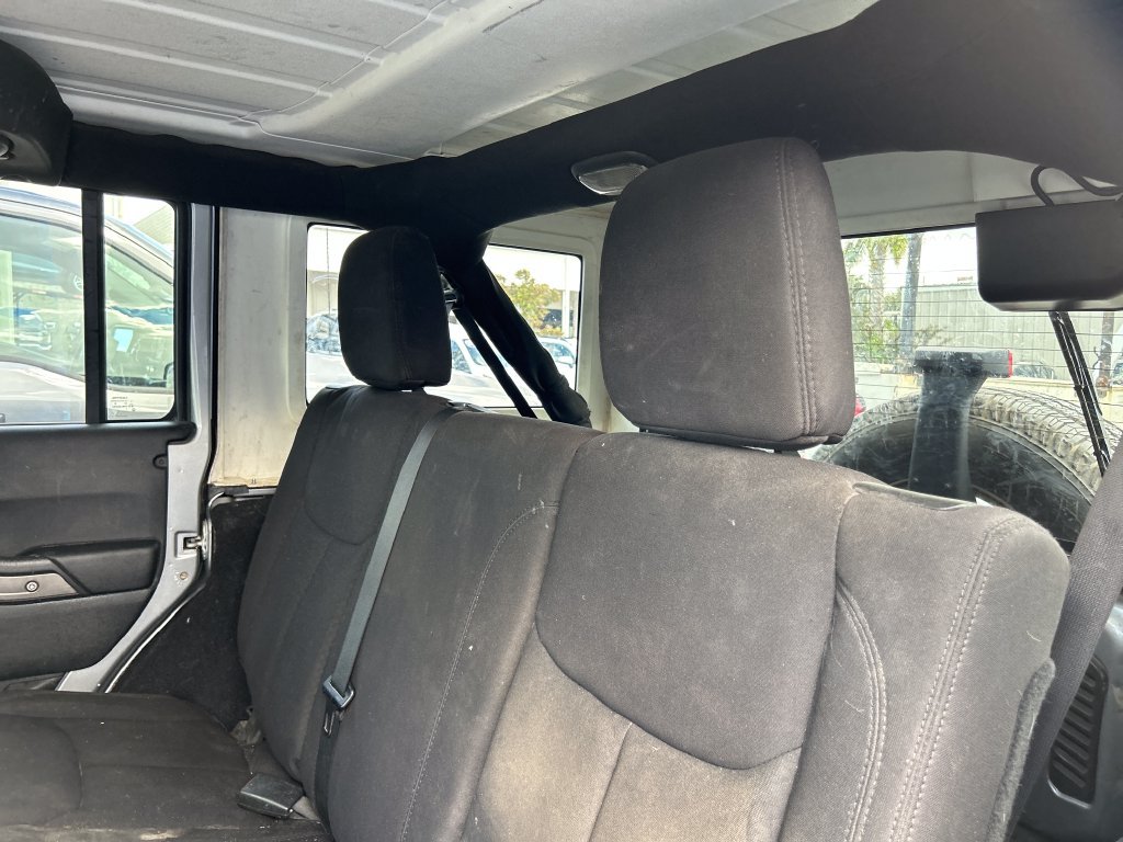 Used 2013 Jeep Wrangler Unlimited Sport AWD/4WD image 10