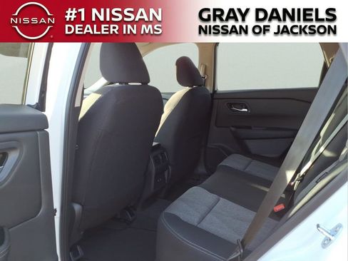 New 2026 Nissan Rogue SV image 27