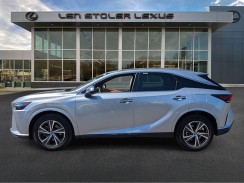 Used 2025 Lexus RX 350 Premium w/ Accessory Package AWD/4WD image 6