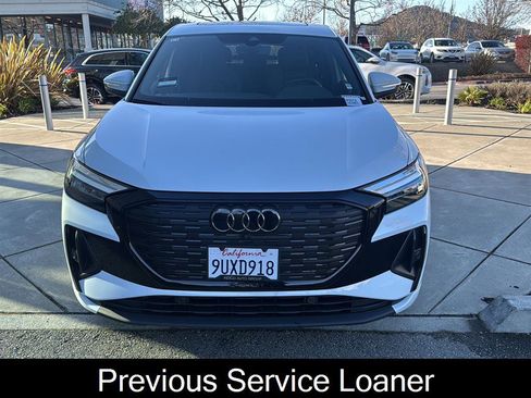 Used 2025 Audi Q4 e-tron Premium Plus w/ Premium Plus image 2