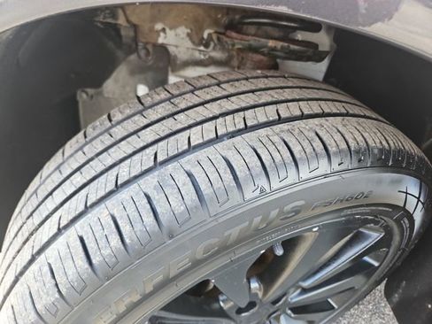 Used 2019 Buick Encore Preferred image 27