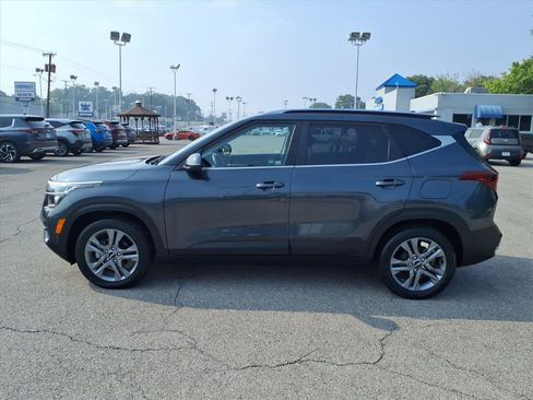 Used 2022 Kia Seltos S FWD image 7