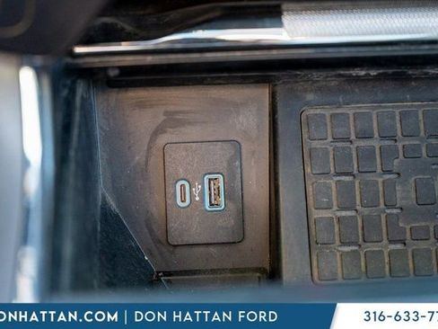 Used 2023 Ford F150 Lariat w/ Equipment Group 502A High image 17