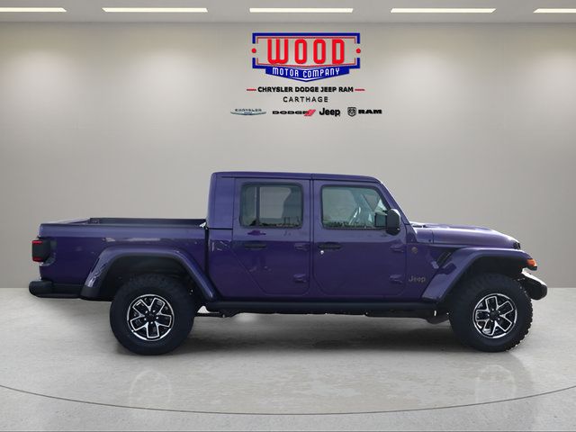 New 2026 Jeep Gladiator Rubicon w/ Steel Power Dome Hood Package AWD/4WD image 2