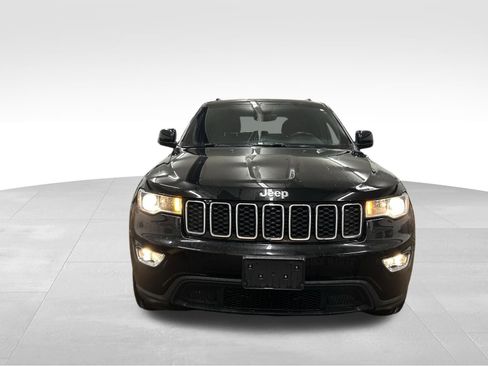 Used 2017 Jeep Grand Cherokee Laredo w/ Quick Order Package 23E AWD/4WD image 9