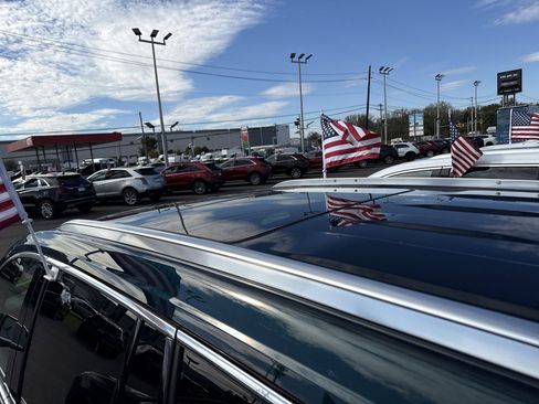 Certified 2025 Cadillac XT6 Premium Luxury image 15