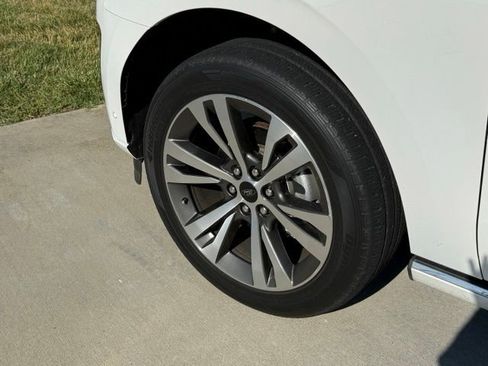 Used 2021 Ford Expedition Platinum AWD/4WD image 5