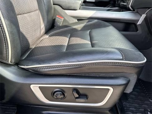 Used 2021 RAM 1500 Laramie w/ Sport Appearance Package image 14