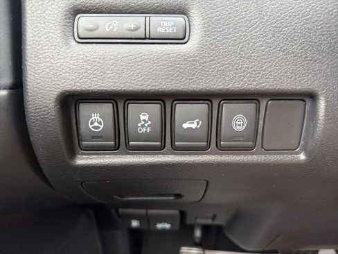 Used 2020 Nissan Murano Platinum w/ Cargo Package image 22