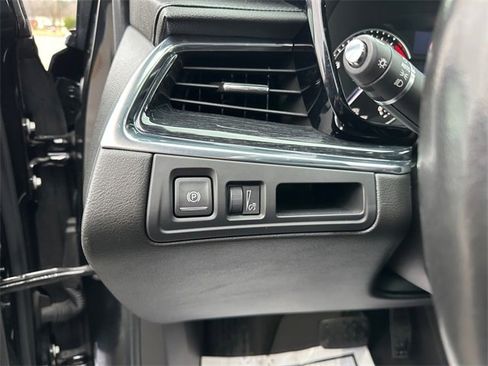 Used 2020 Cadillac XT5 Premium Luxury image 21