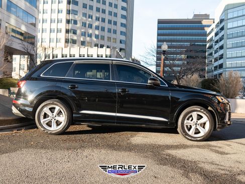 Used 2021 Audi Q7 3.0T Premium image 8