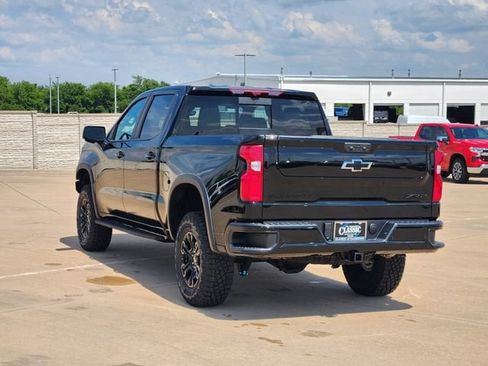 New 2026 Chevrolet Silverado 1500 ZR2 w/ LPO, Dark Essentials Package AWD/4WD image 6