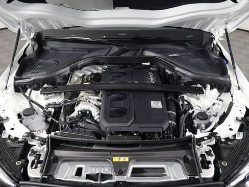New 2026 Mercedes-Benz GLC 43 AMG 4MATIC image 9