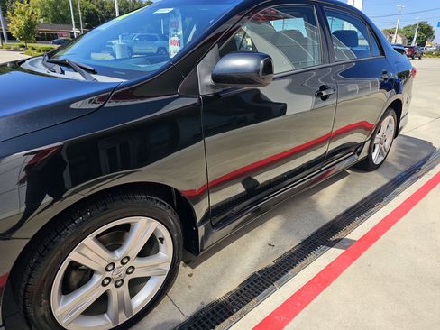 Used 2013 Toyota Corolla S image 10