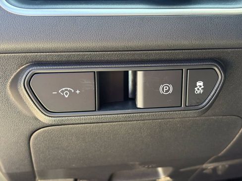 New 2026 Kia K4 FWD image 18