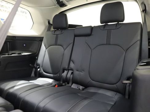 Used 2025 Honda Pilot EX-L image 29