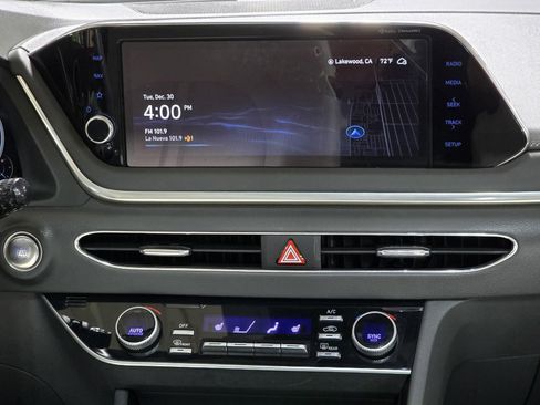 Certified 2023 Hyundai Sonata SEL w/ Convenience Package image 25