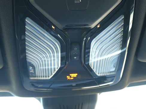 Used 2022 BMW X5 xDrive40i w/ Premium Package image 21