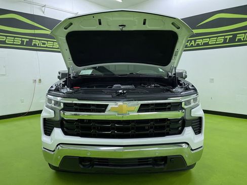 Used 2025 Chevrolet Silverado 1500 LT w/ Safety Package image 4