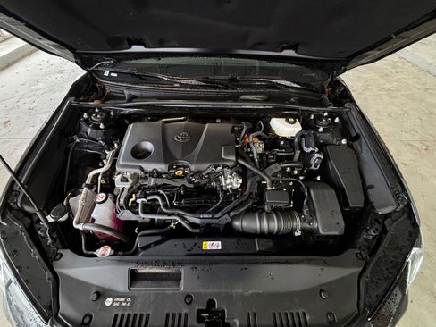 Used 2025 Toyota Camry LE image 31