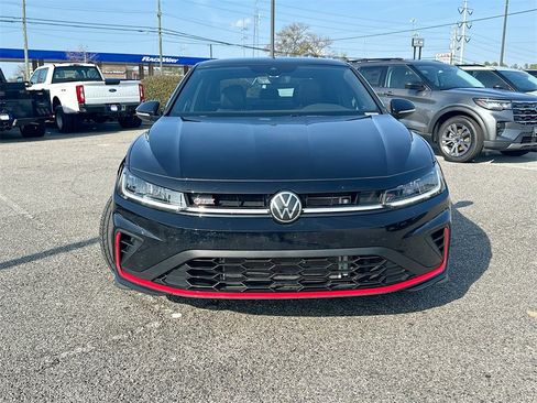 Used 2025 Volkswagen Jetta GLI Autobahn image 5