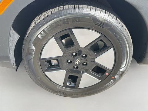 New 2026 Hyundai Santa Fe SE image 30