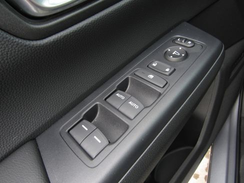 Used 2025 Honda CR-V EX image 23