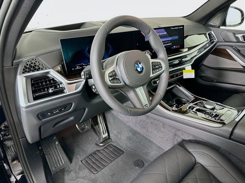 New 2026 BMW X5 xDrive40i w/ M Sport Package image 13