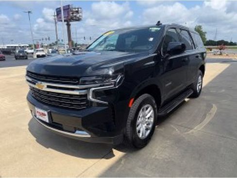 Used 2024 Chevrolet Tahoe LT AWD/4WD image 3
