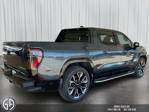 New 2025 GMC Sierra EV Denali image 5