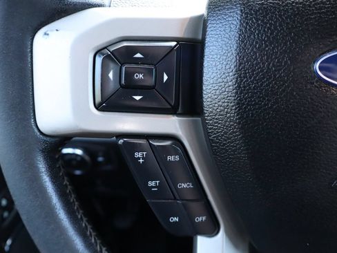 Used 2019 Ford F350 Lariat w/ Tow Technology Bundle AWD/4WD image 27
