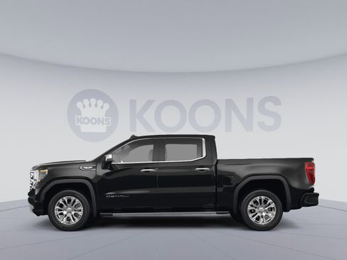Used 2023 GMC Sierra 1500 Denali w/ Denali Reserve Package AWD/4WD image 2