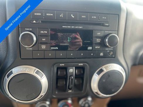 Used 2013 Jeep Wrangler Unlimited Sahara w/ Connectivity Group image 14